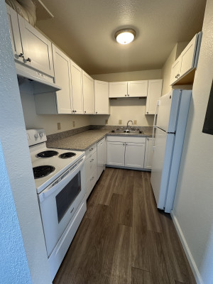 2x2 Kitchen